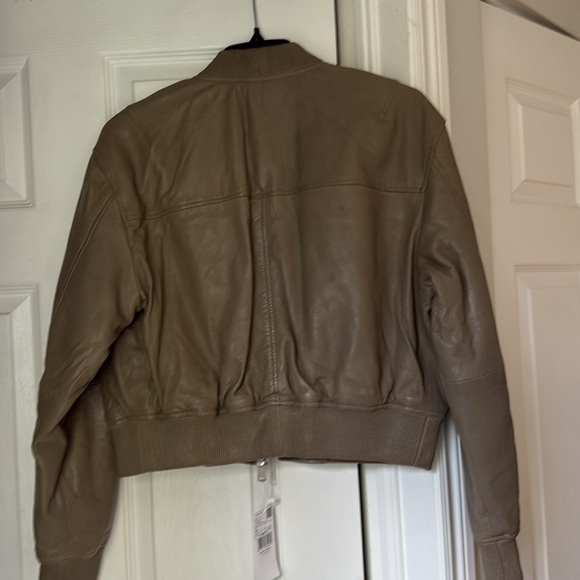 MANGO NWT Genuine Leather Bomber - Picture 12 of 16